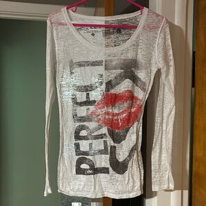 Medium long sleeve shirt